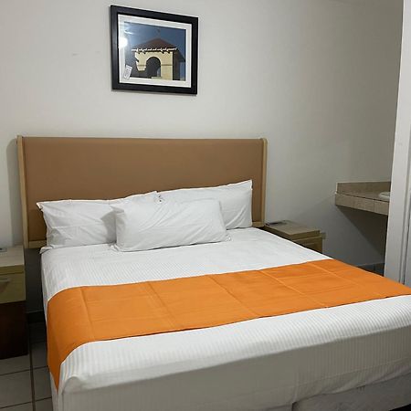 Hotel Las Palmas La Paz Esterno foto