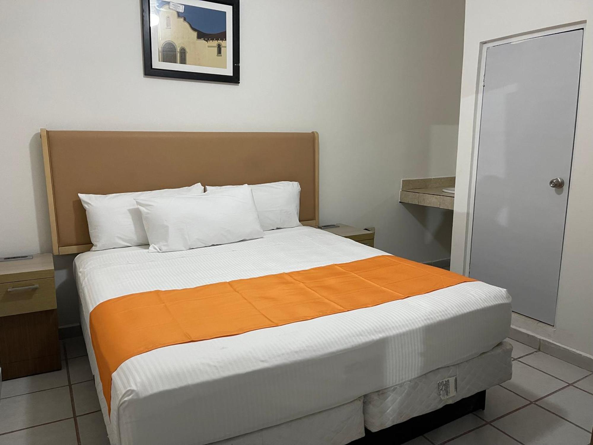 Hotel Las Palmas La Paz Esterno foto